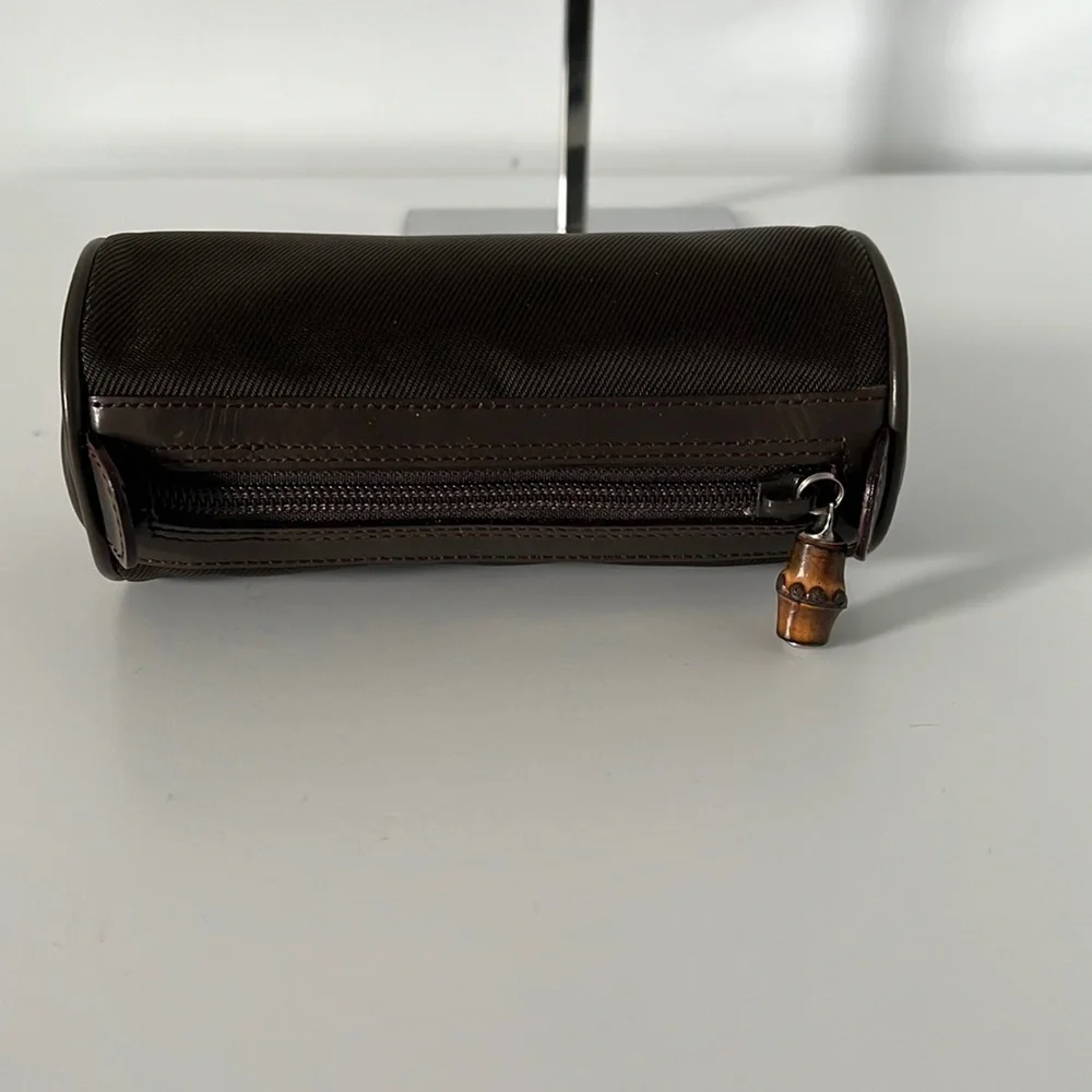 Gucci round barrel fabric and leather trim with bamboo pull